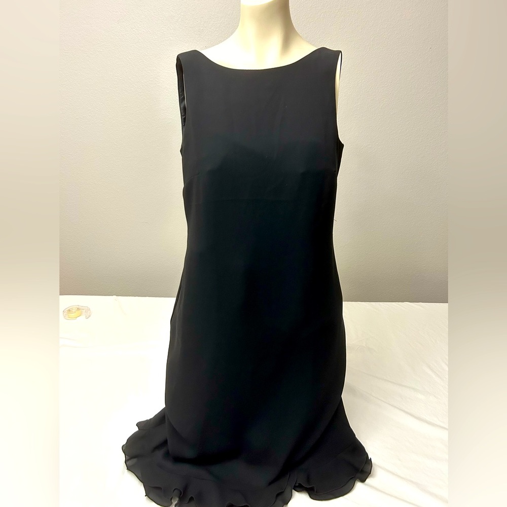 EUC AGB size 8 black shift dress